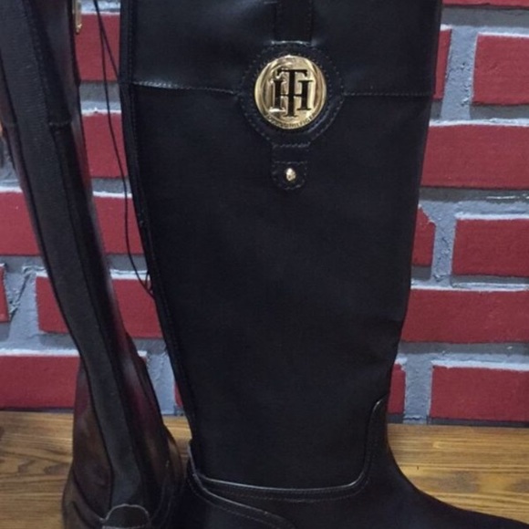 Tommy Hilfiger boots - Picture 3 of 3